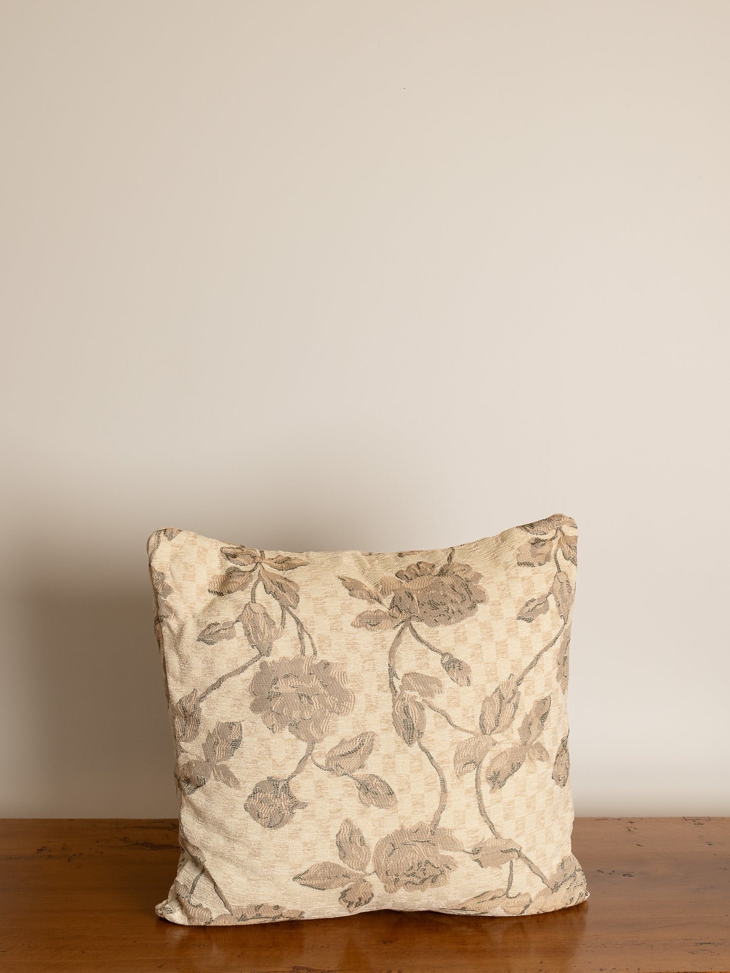 Chiara Tapestry Pillow 22x22