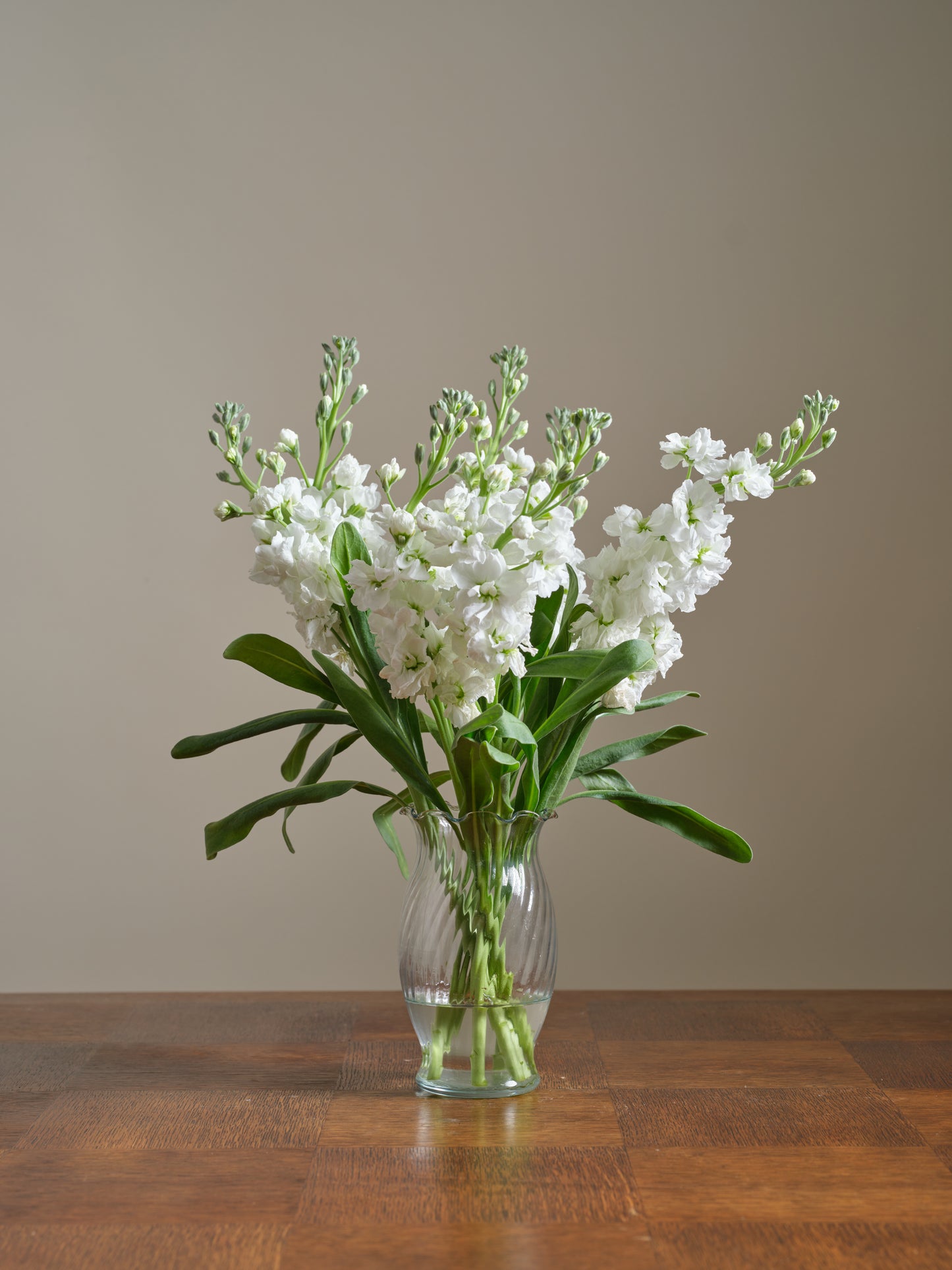 Vintage Glass Twist Scalloped Vase