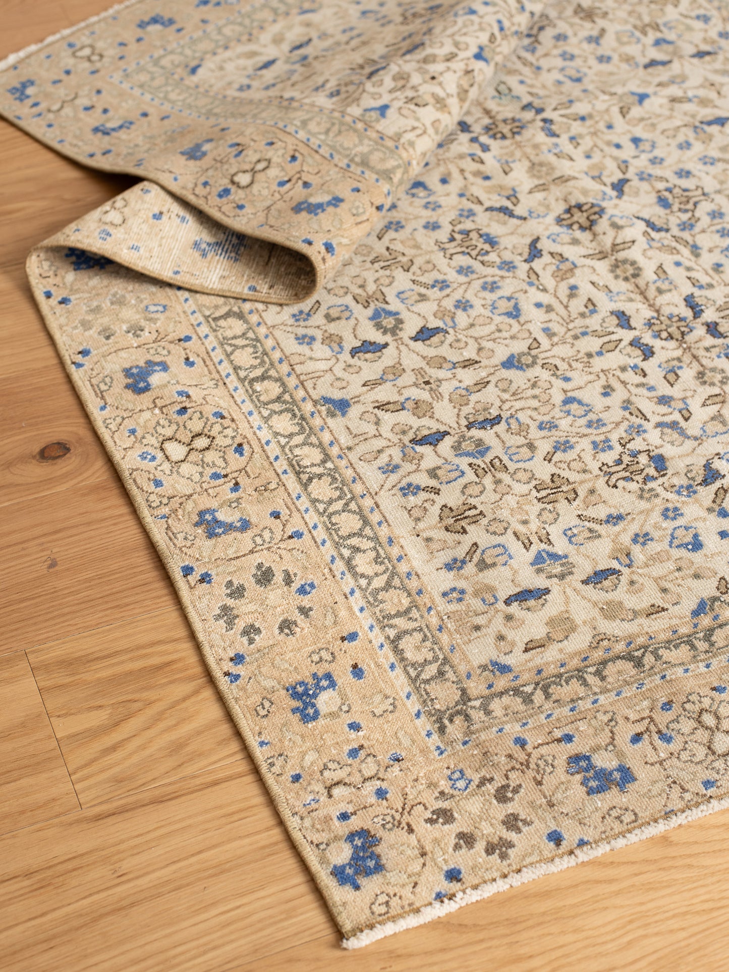 Vintage Blue and Tan Rug