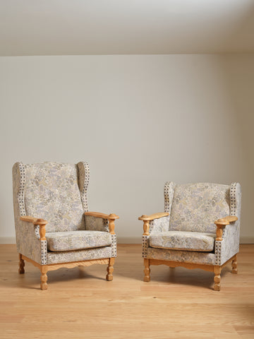 (2) HENNING KJAERNULF OAK EASY CHAIRS, C. 1970'S